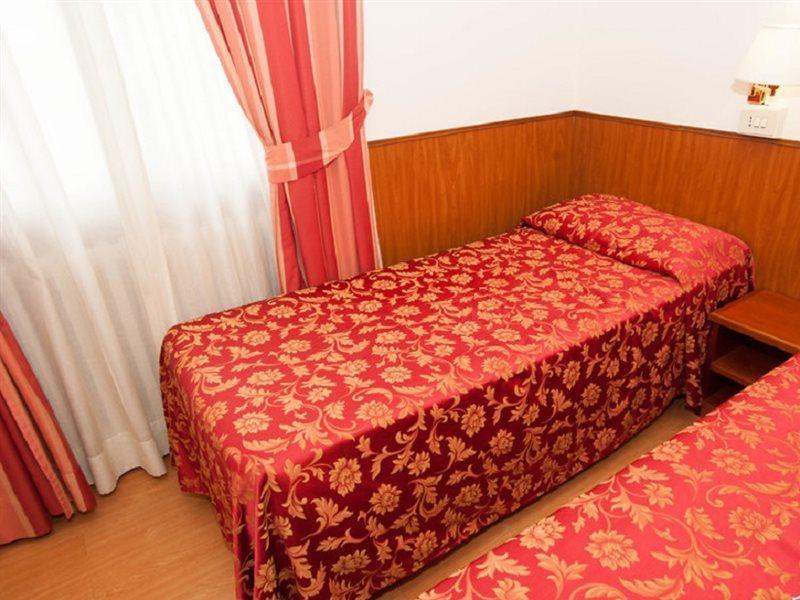 Hotel Cassia Рим Екстериор снимка