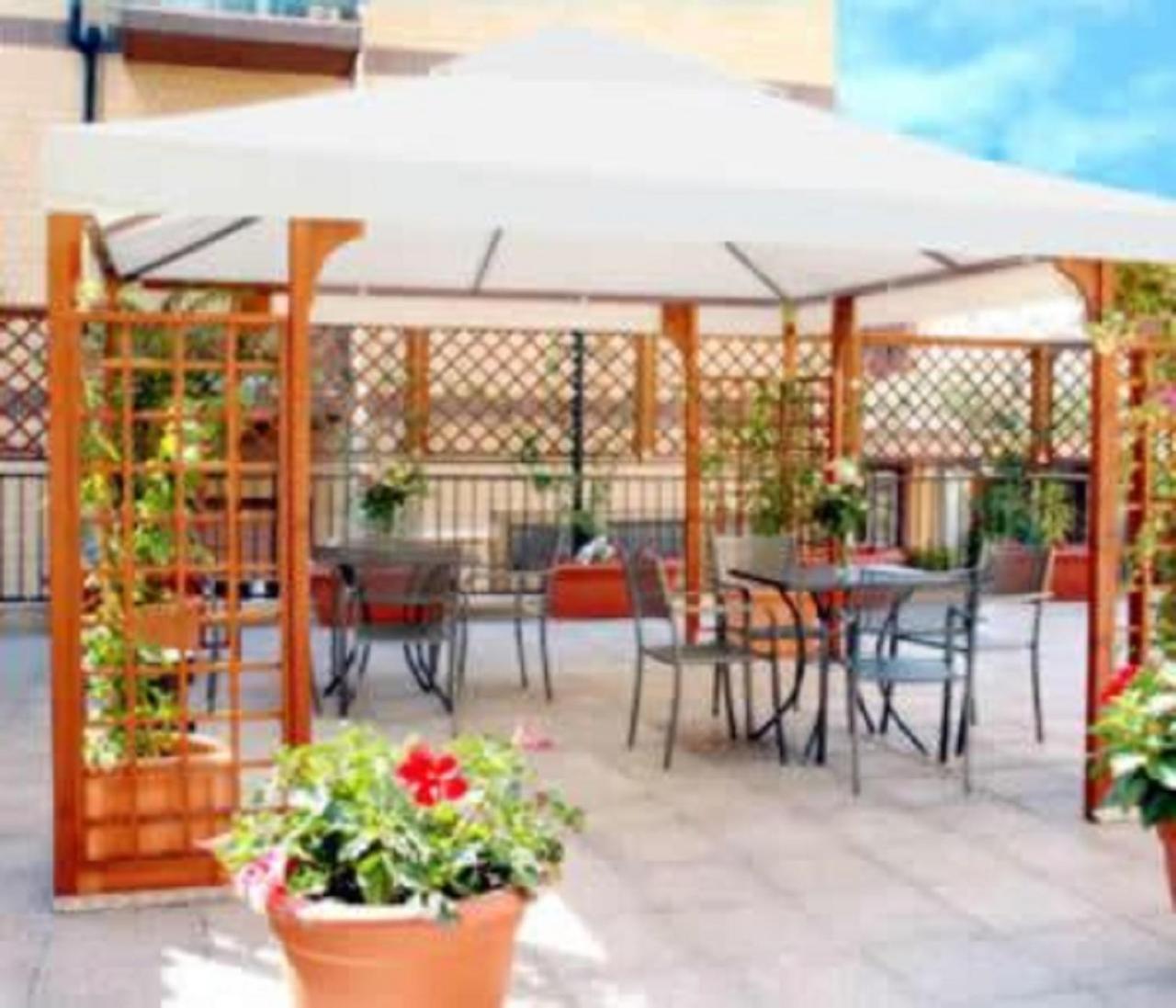 Hotel Cassia Рим Екстериор снимка
